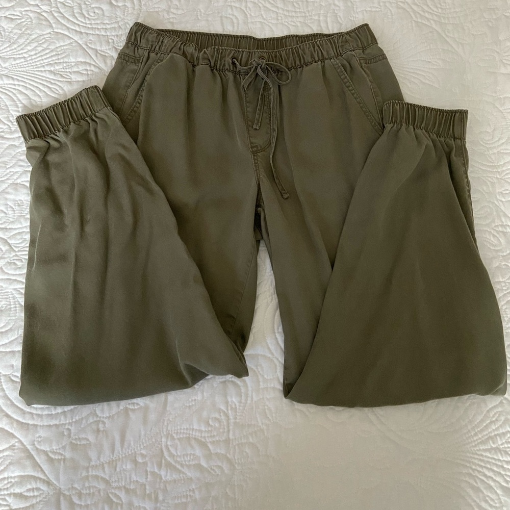 Nine West joggers - olive